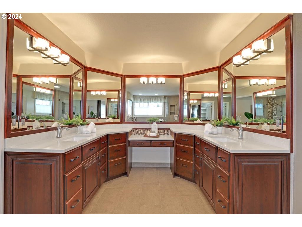 13835 SW HILLSHIRE DR