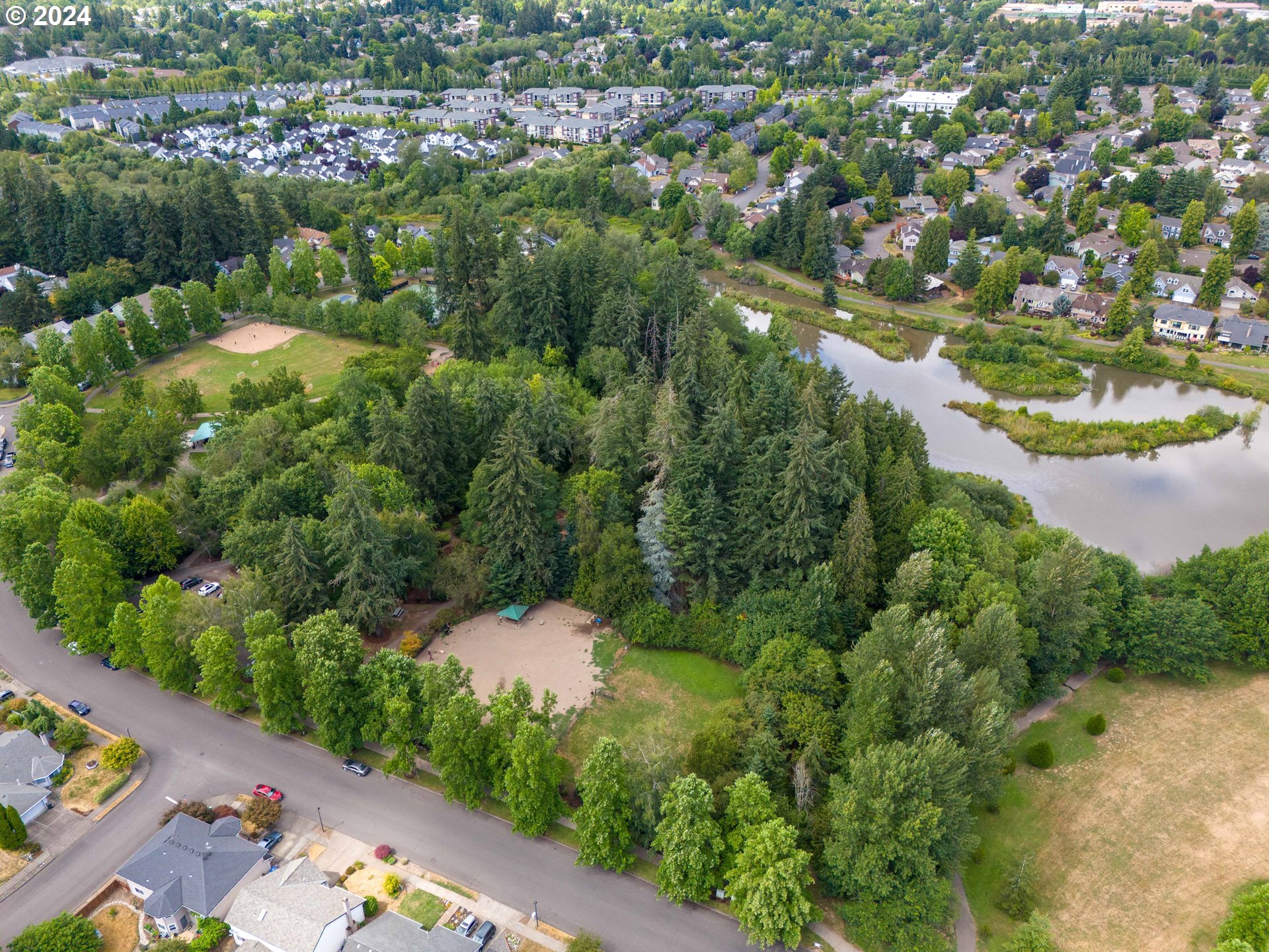 12890 SW VILLAGE PARK LN