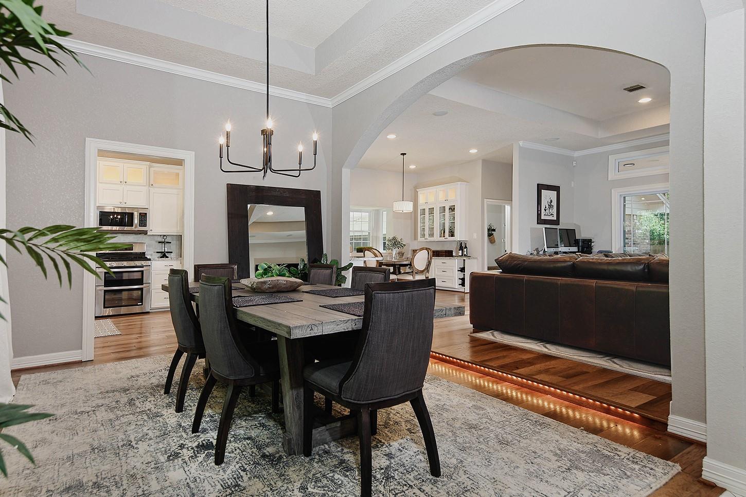 10117 Shady Hollow Drive