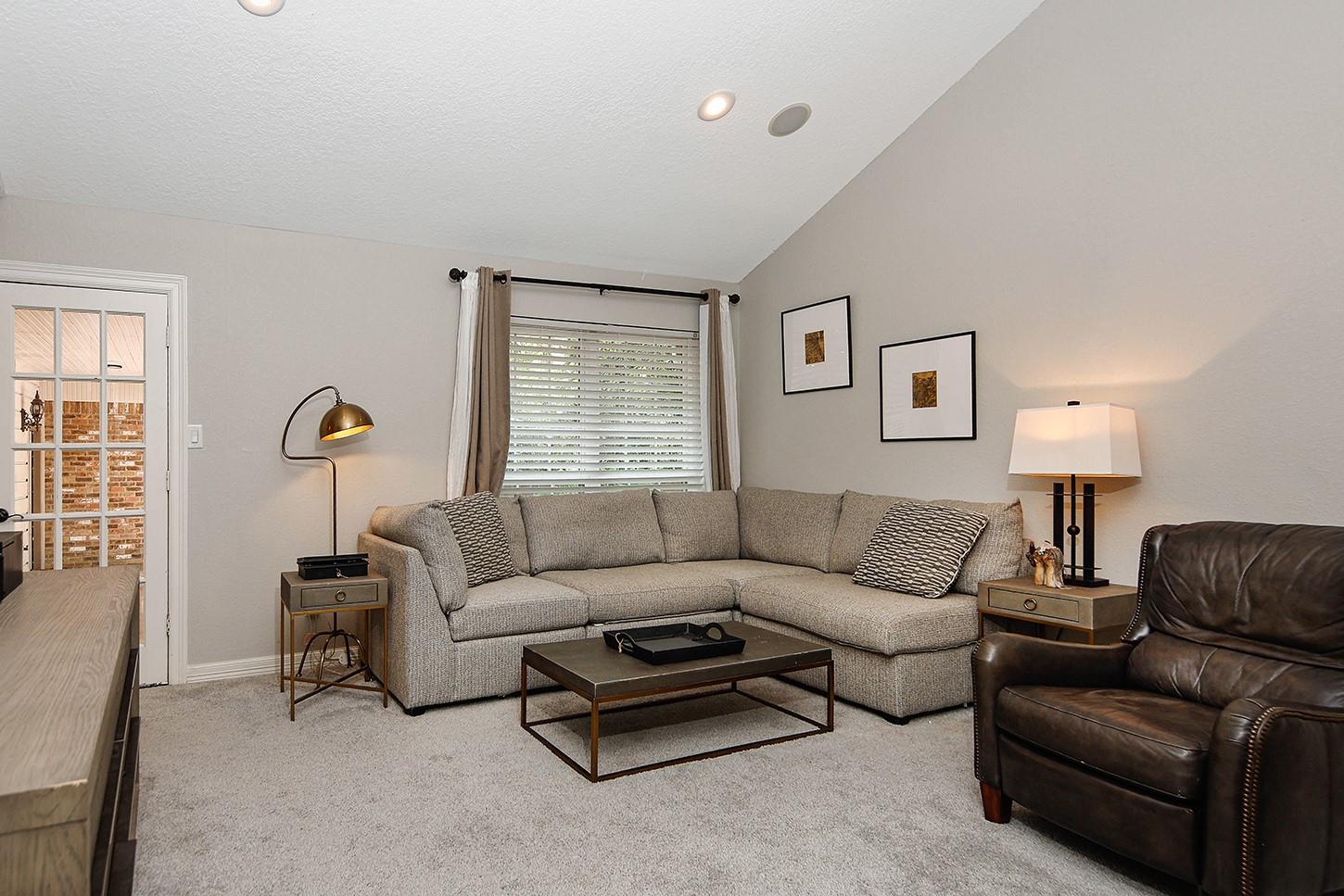 10117 Shady Hollow Drive