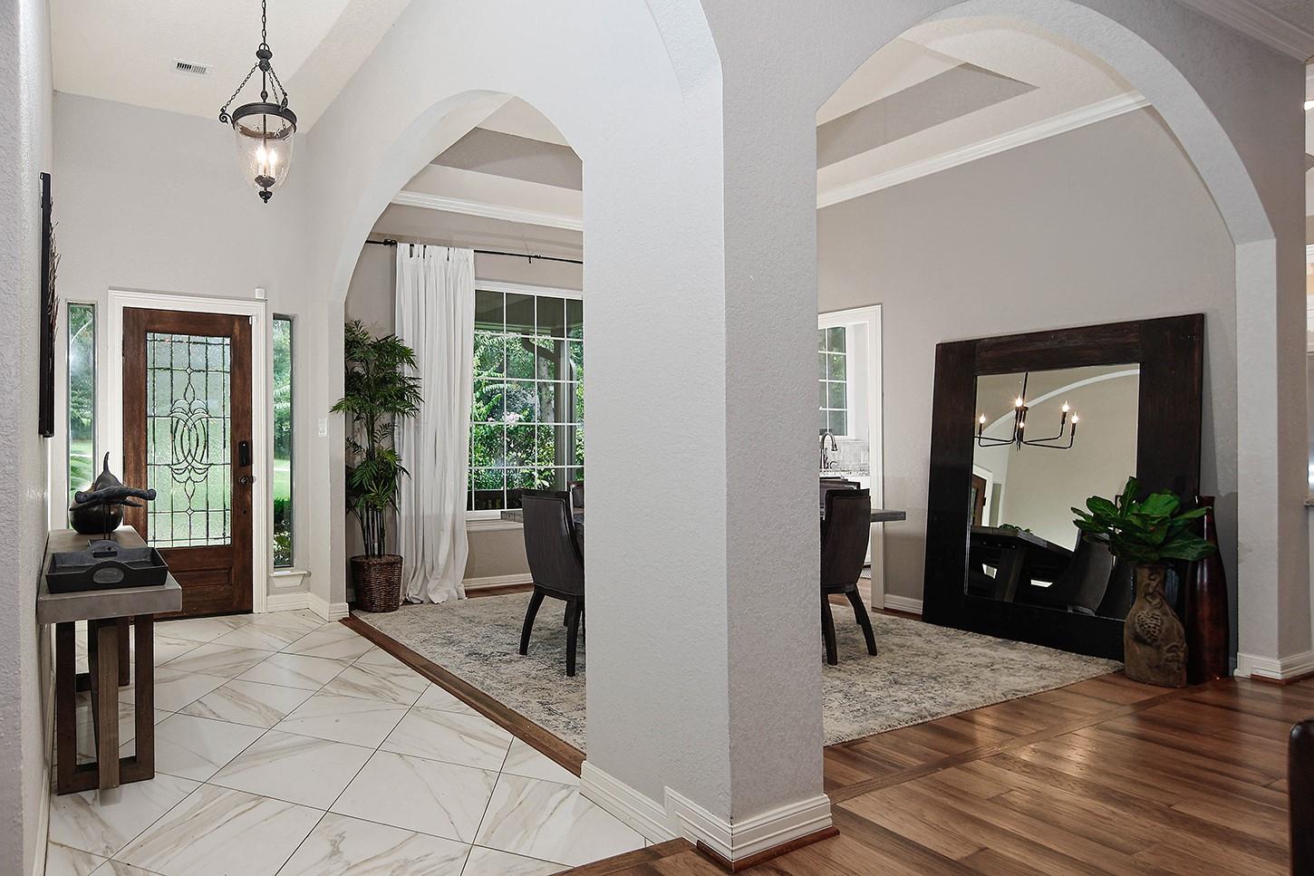 10117 Shady Hollow Drive