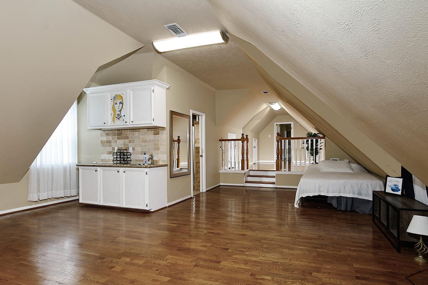 18834 Forest Elms Drive