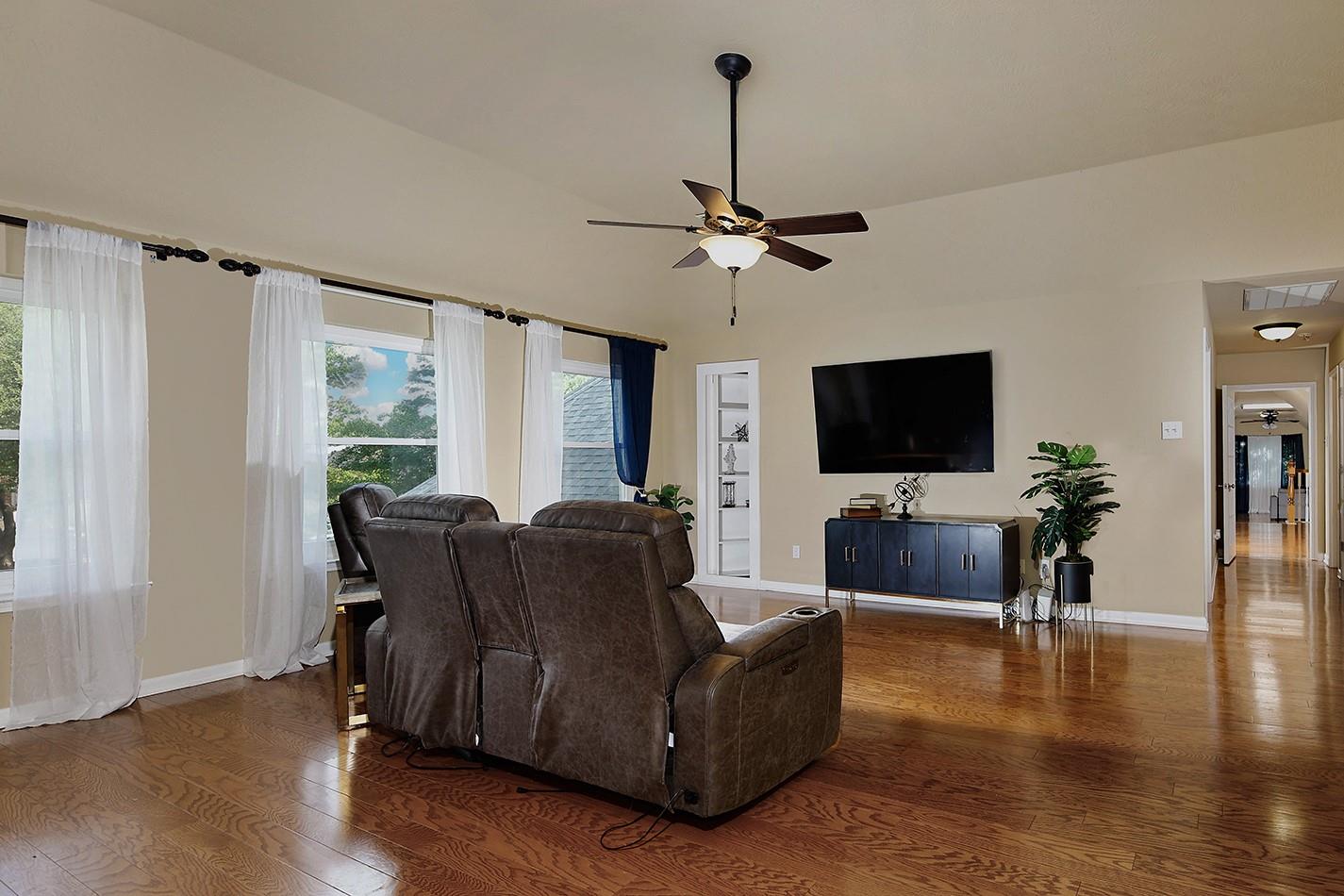 18834 Forest Elms Drive