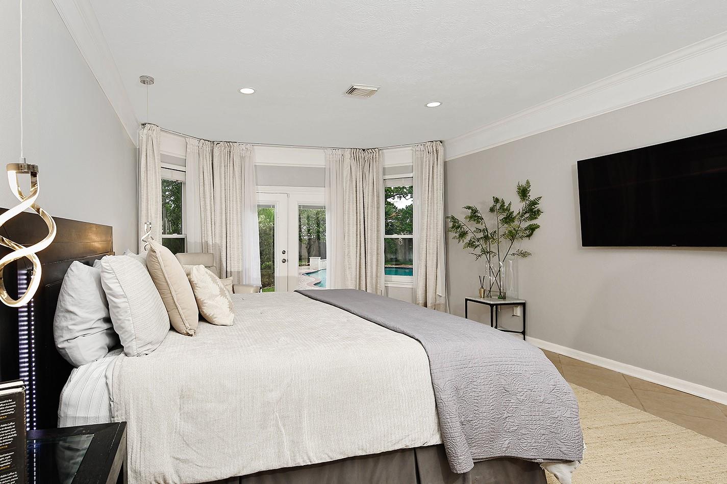 18834 Forest Elms Drive