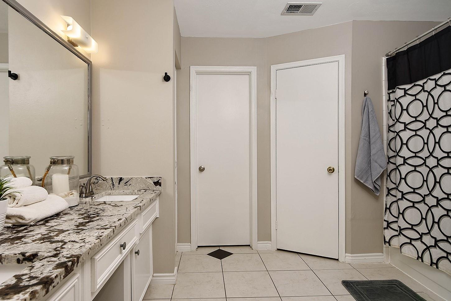 103 N Deerfoot Circle