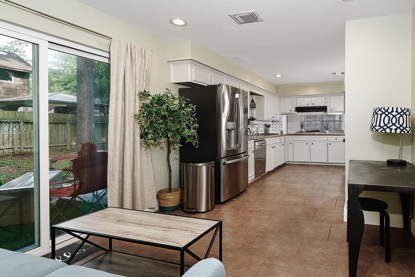 103 N Deerfoot Circle