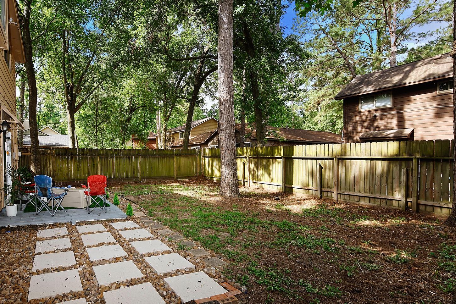 103 N Deerfoot Circle