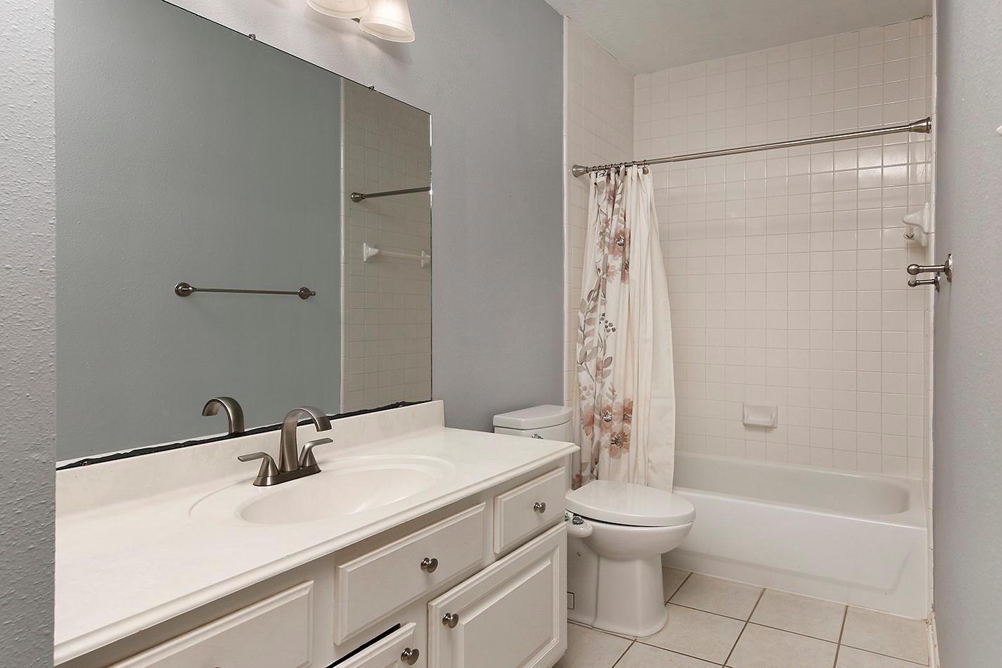 31 Bluff Creek Place