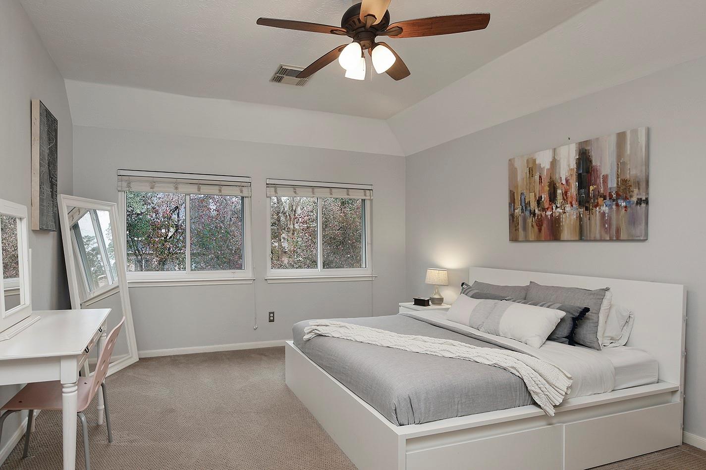 31 Bluff Creek Place