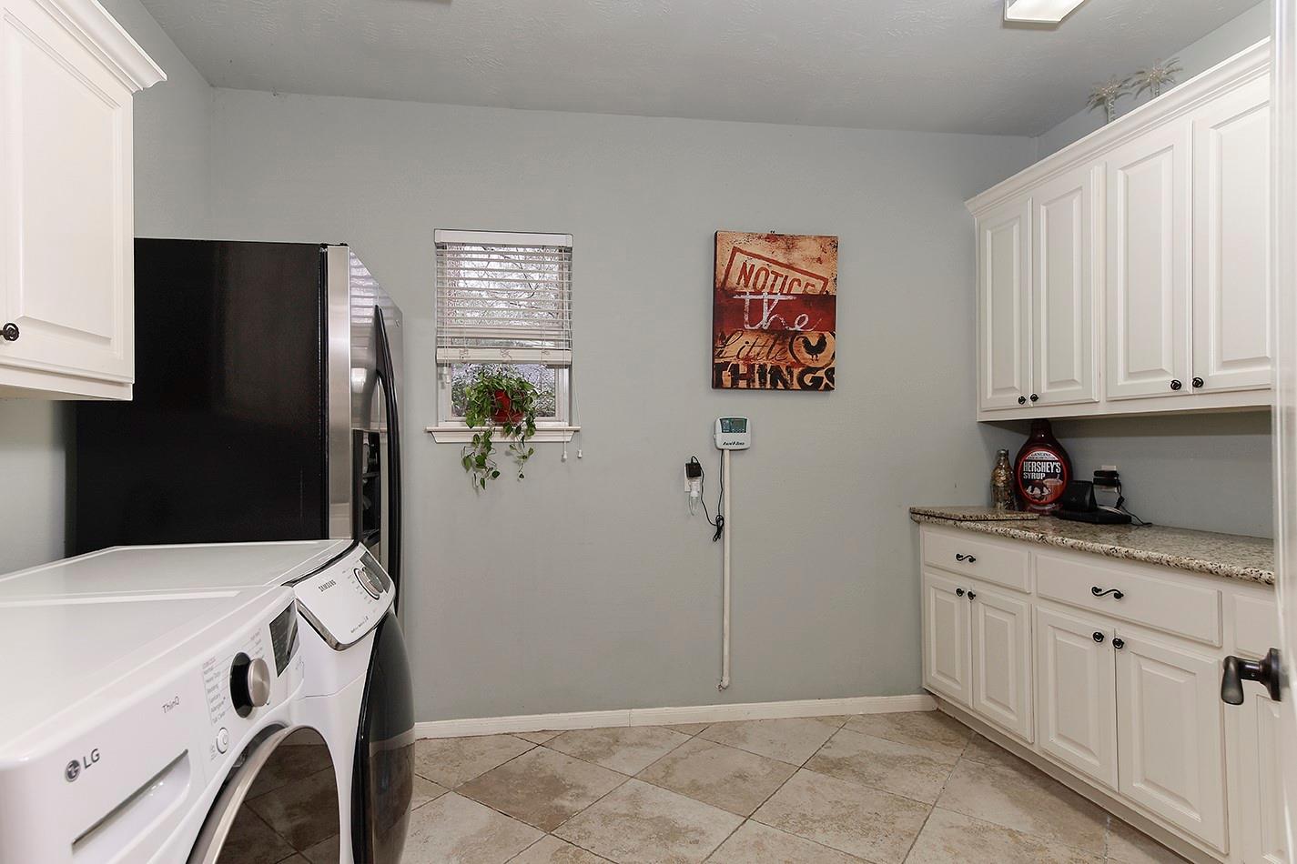 31 Bluff Creek Place