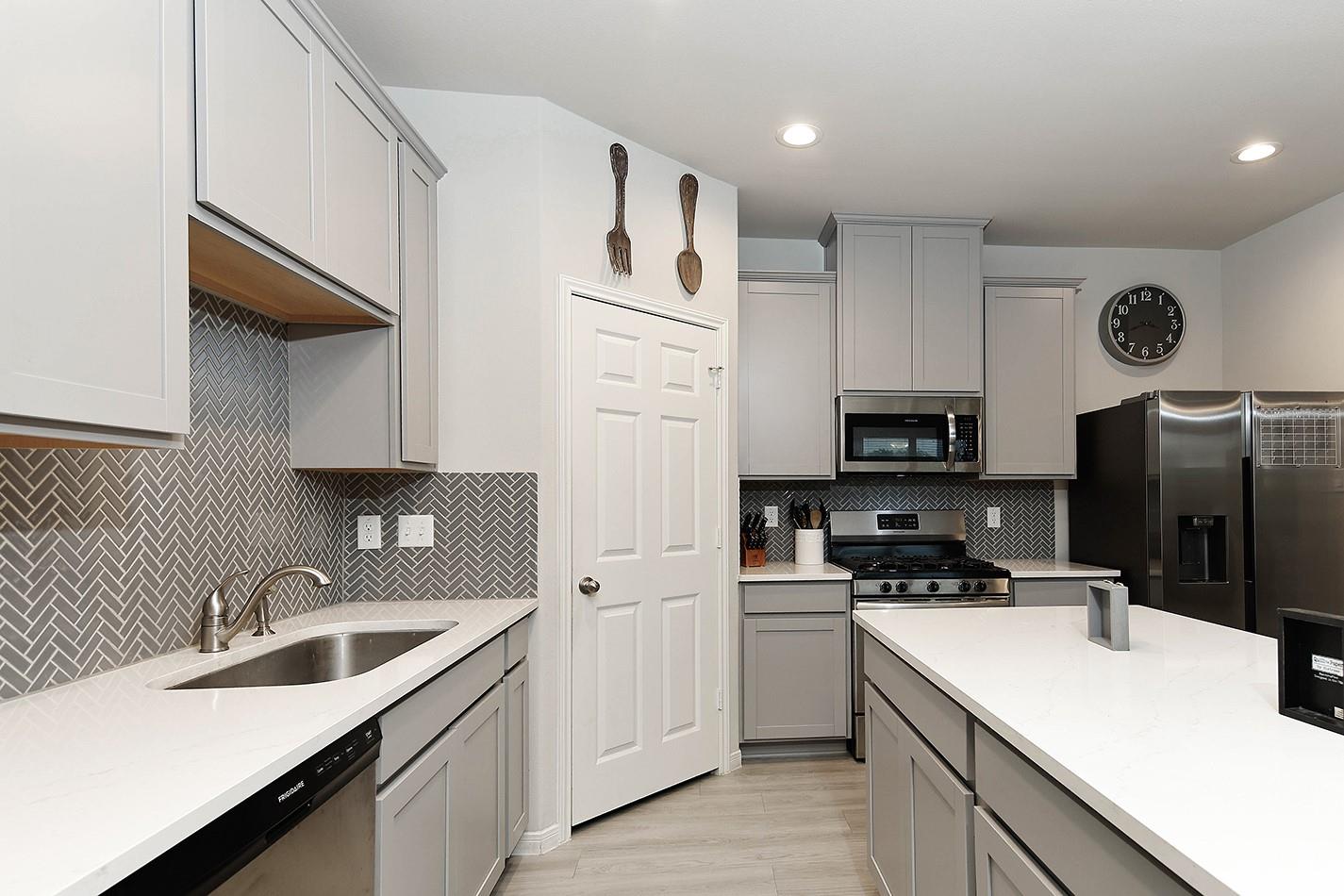 26187 Cooperstown Way