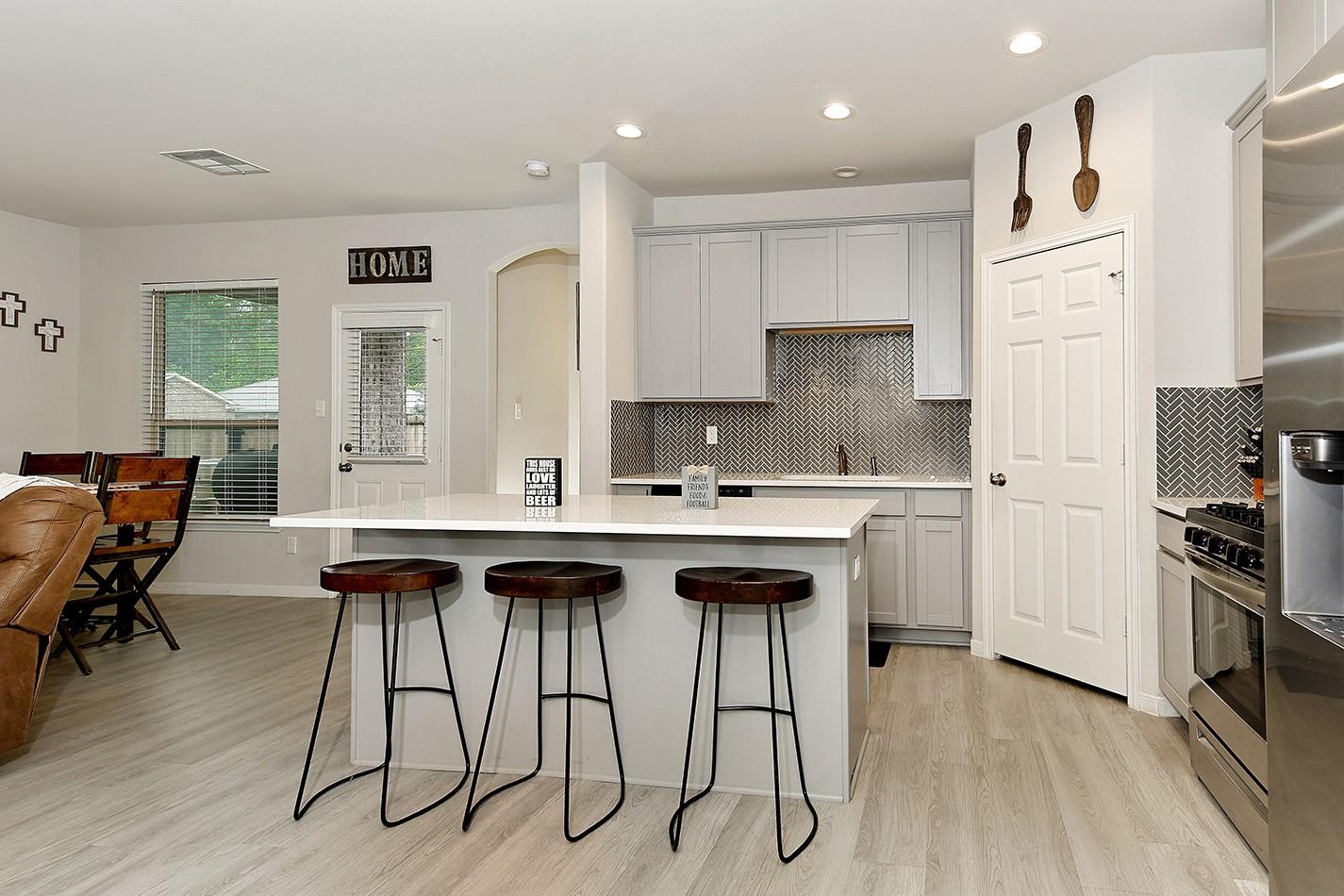 26187 Cooperstown Way