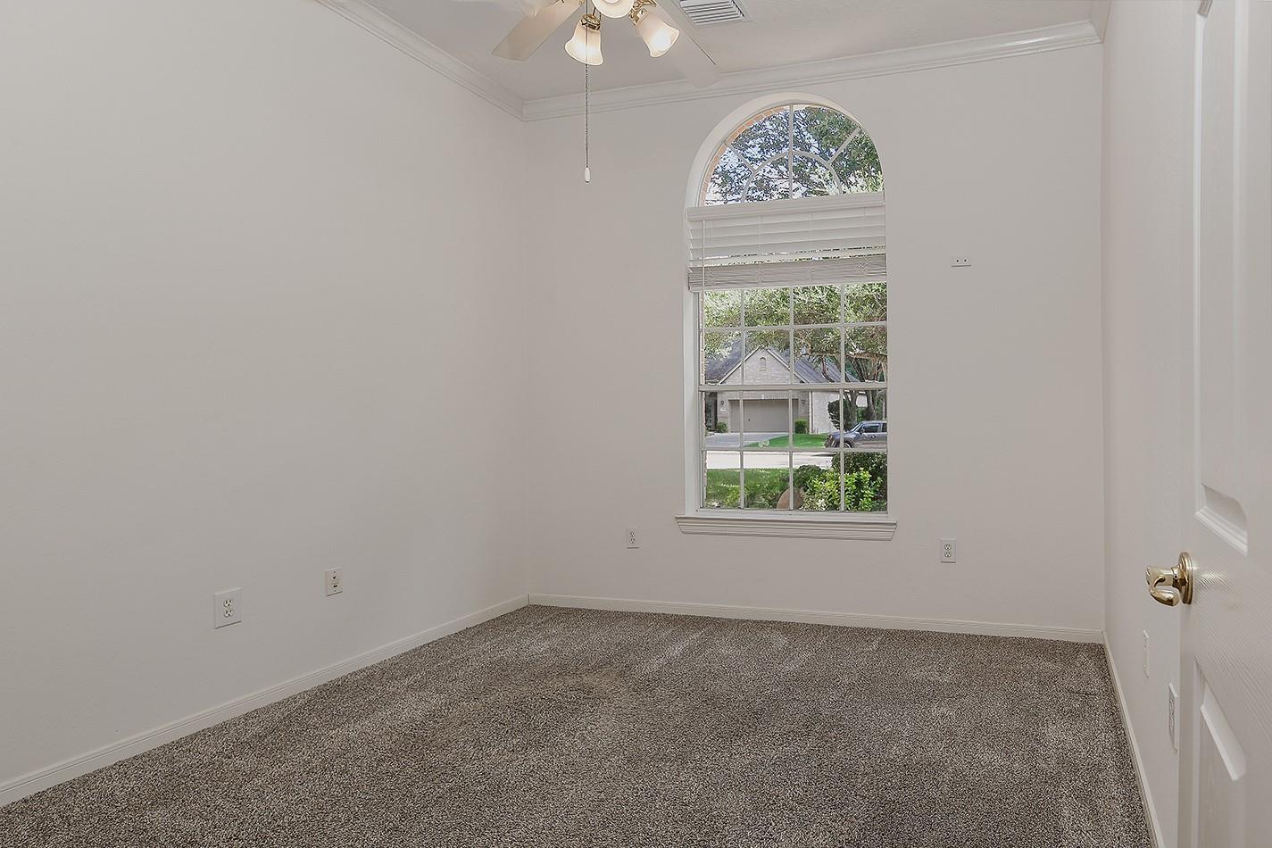 7 Coachman Ridge Place