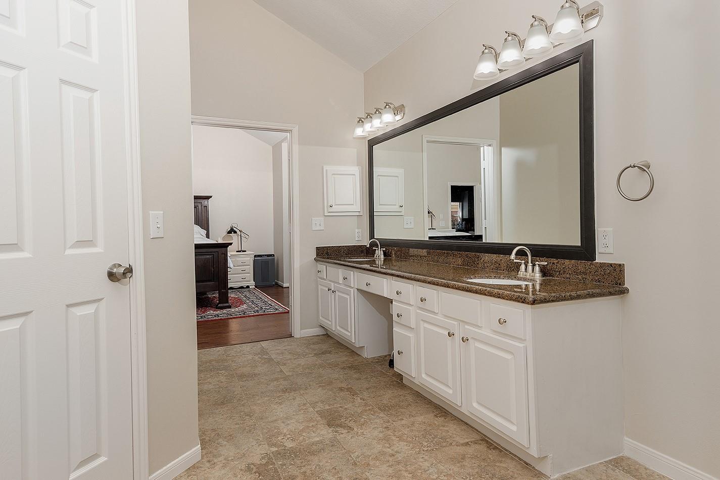 174 S Winterport Circle