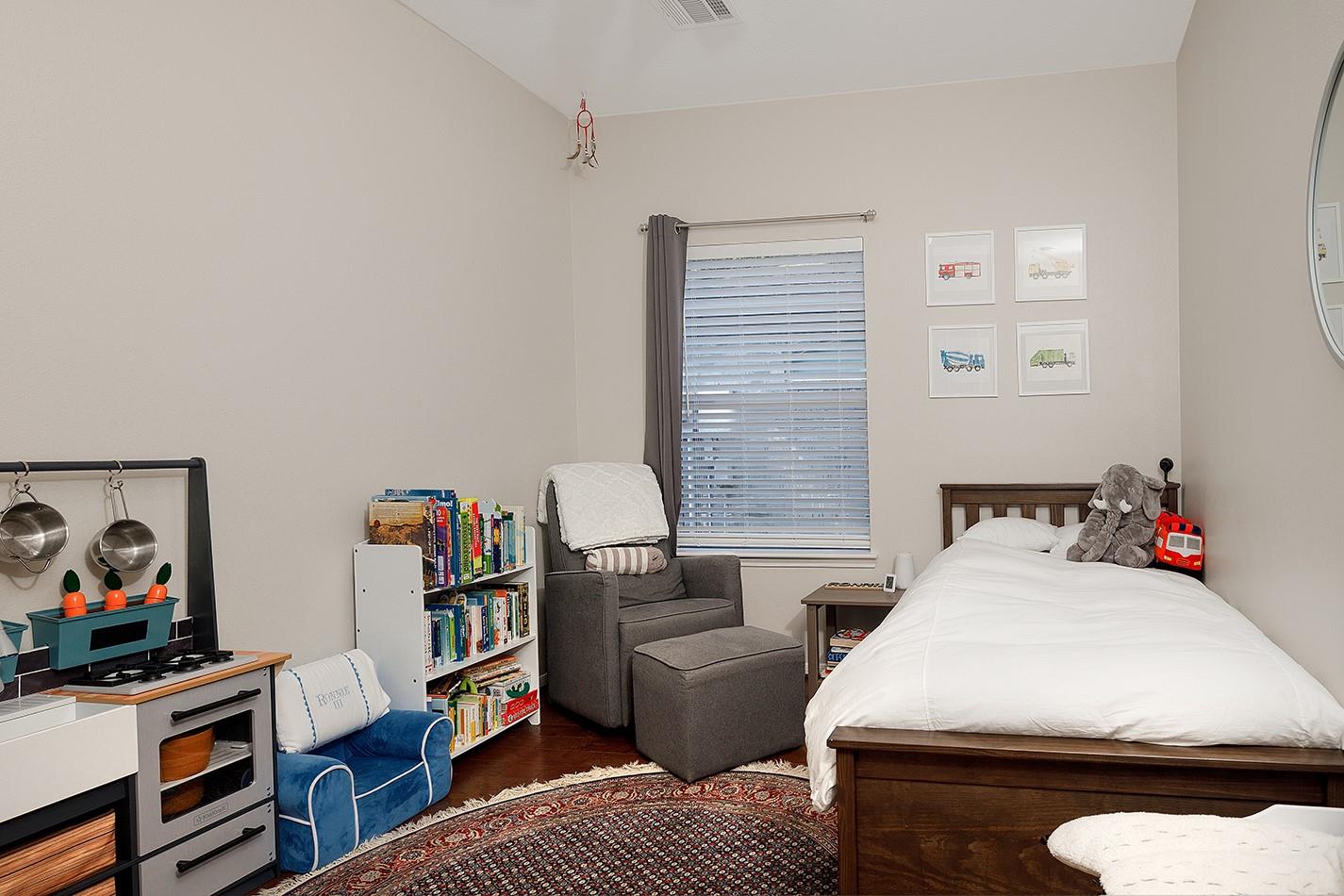 174 S Winterport Circle