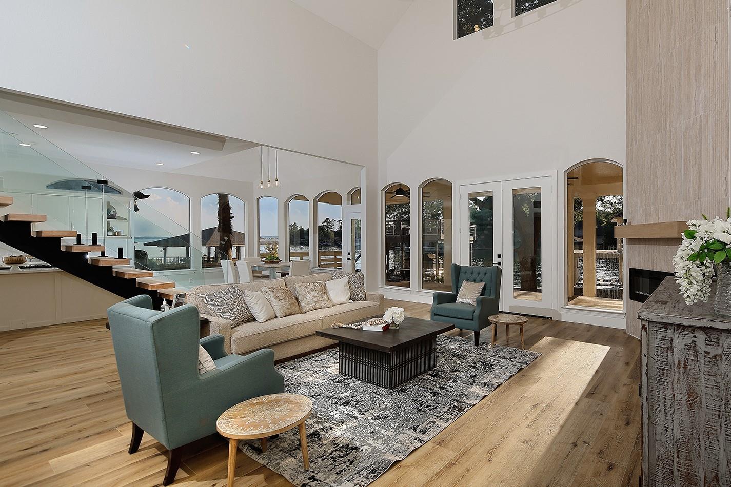 12412 Lake Vista Drive