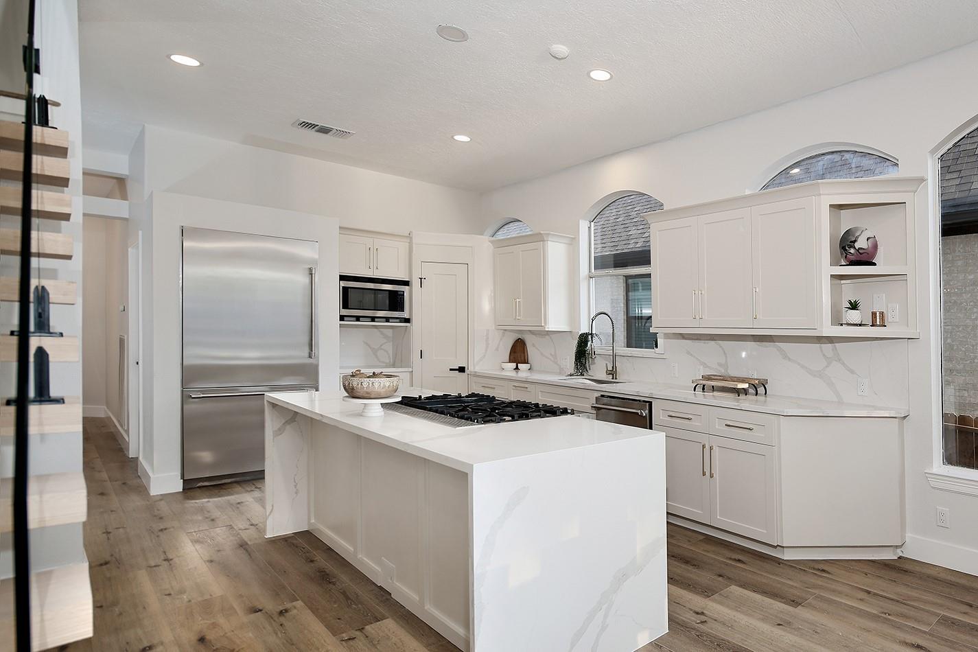 12412 Lake Vista Drive