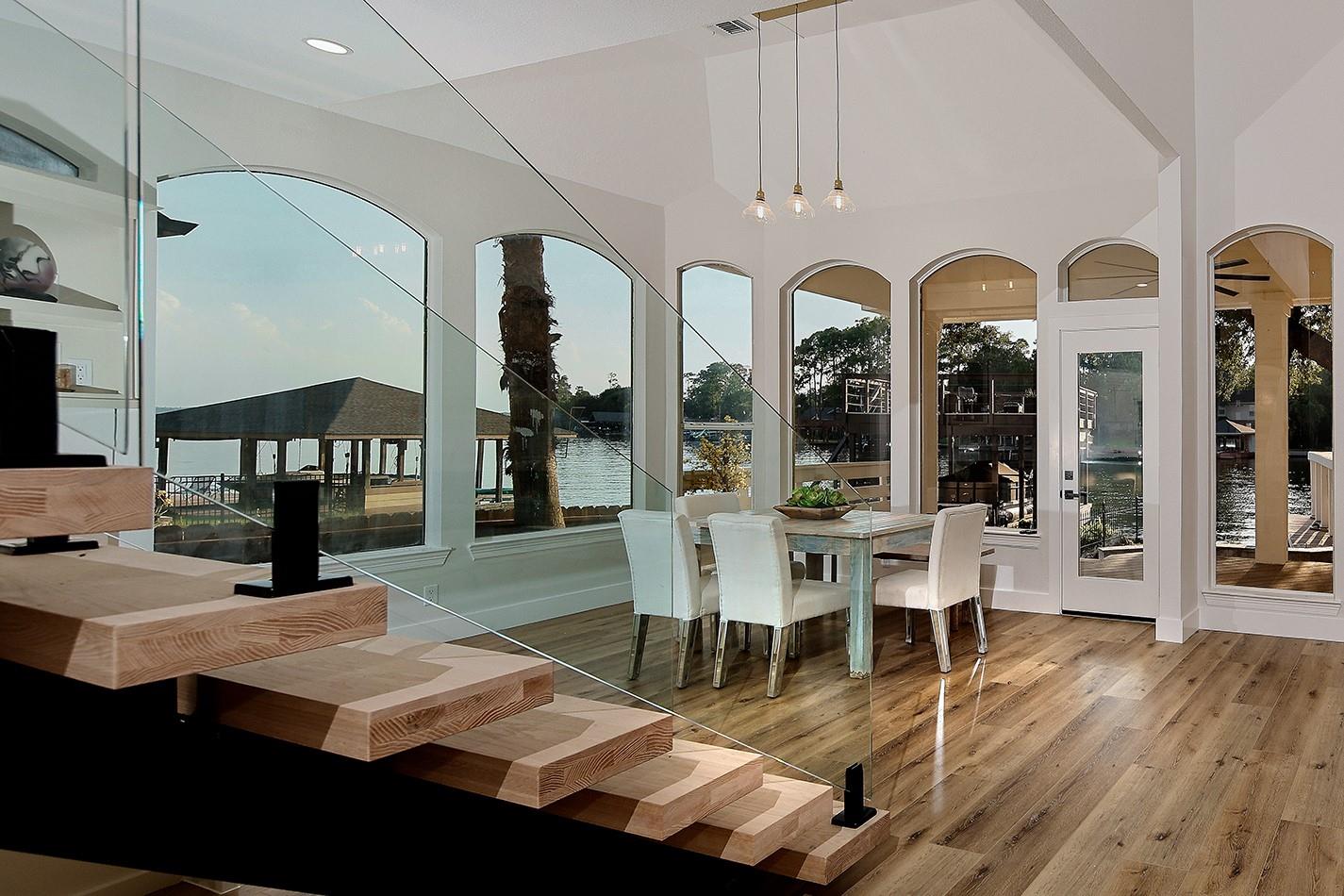 12412 Lake Vista Drive