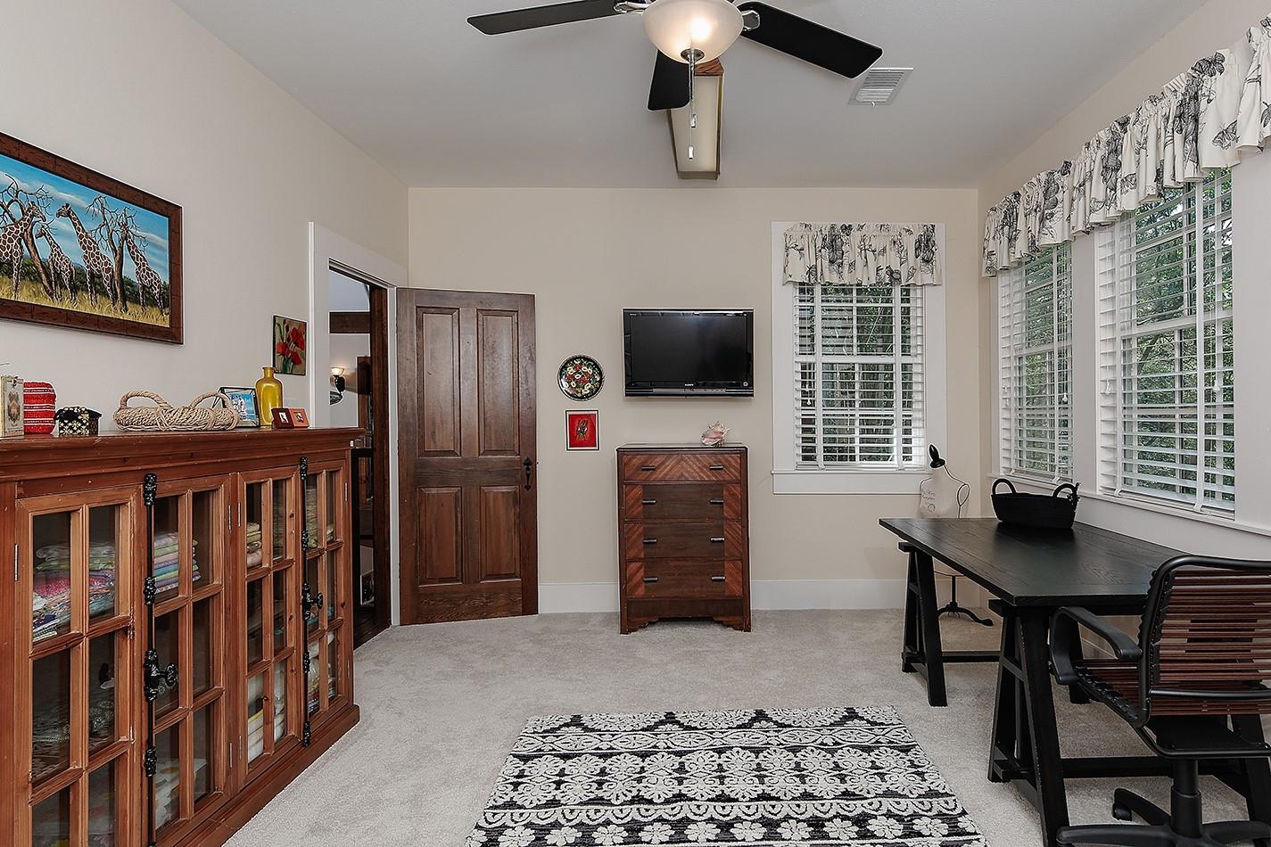15598 Bedford Lane