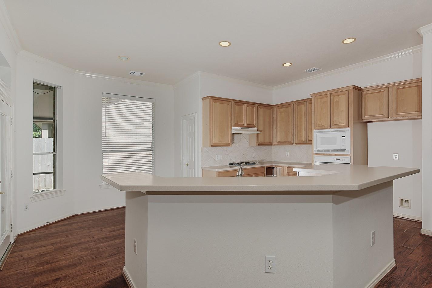 7 Coachman Ridge Place