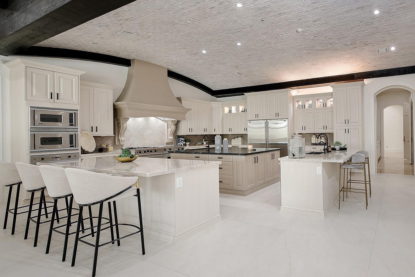 88 W Grand Regency Circle