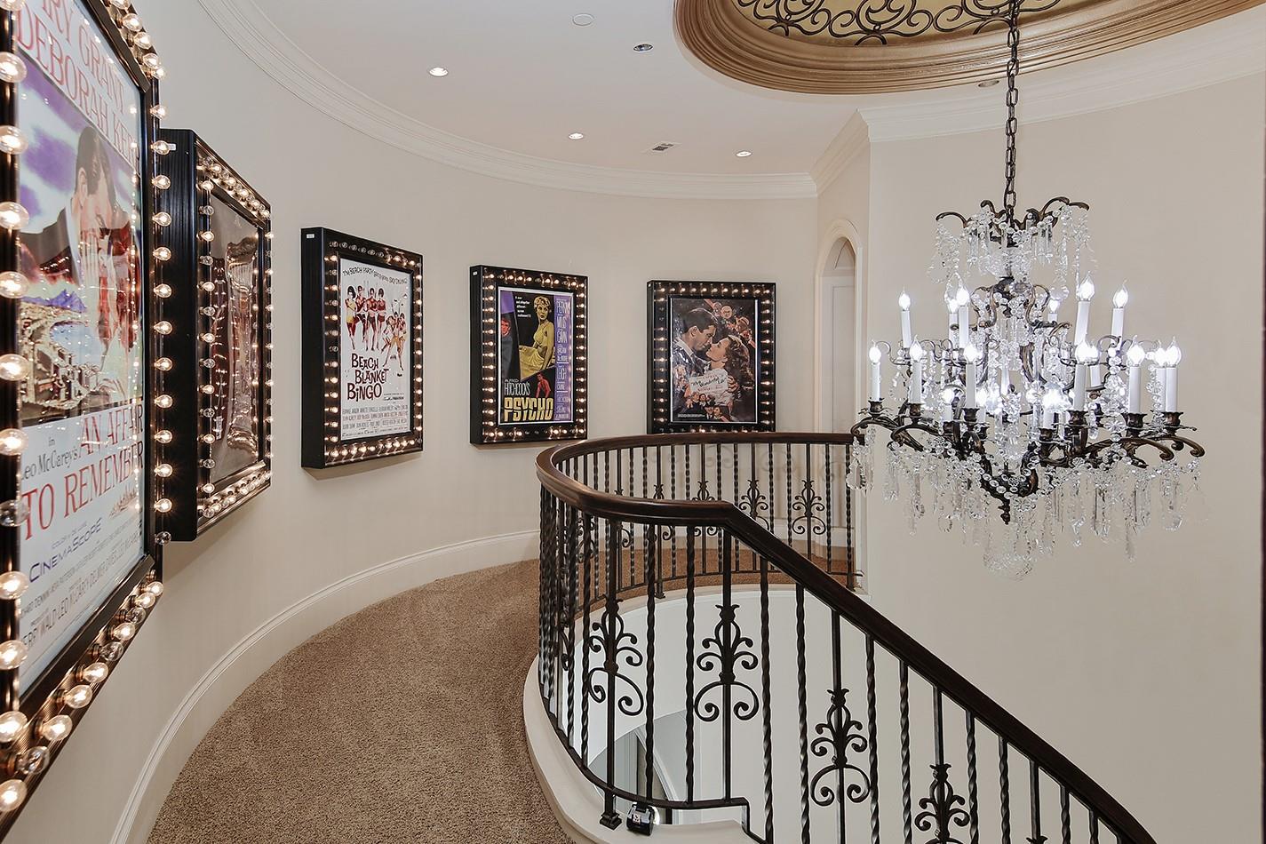 88 W Grand Regency Circle