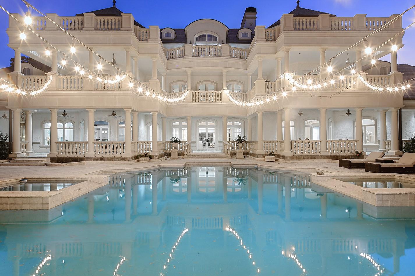 88 W Grand Regency Circle