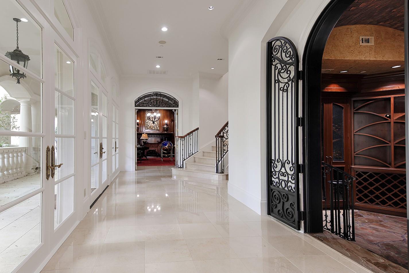 88 W Grand Regency Circle