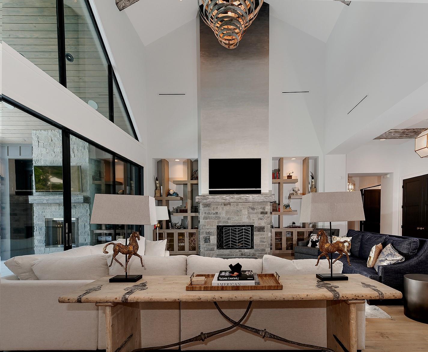 118 Castle Pines Drive