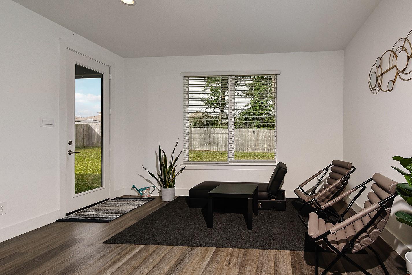 13769 Rising Sun Lane