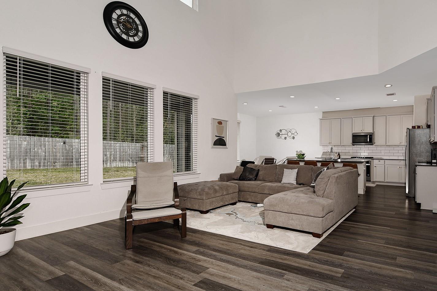 13769 Rising Sun Lane