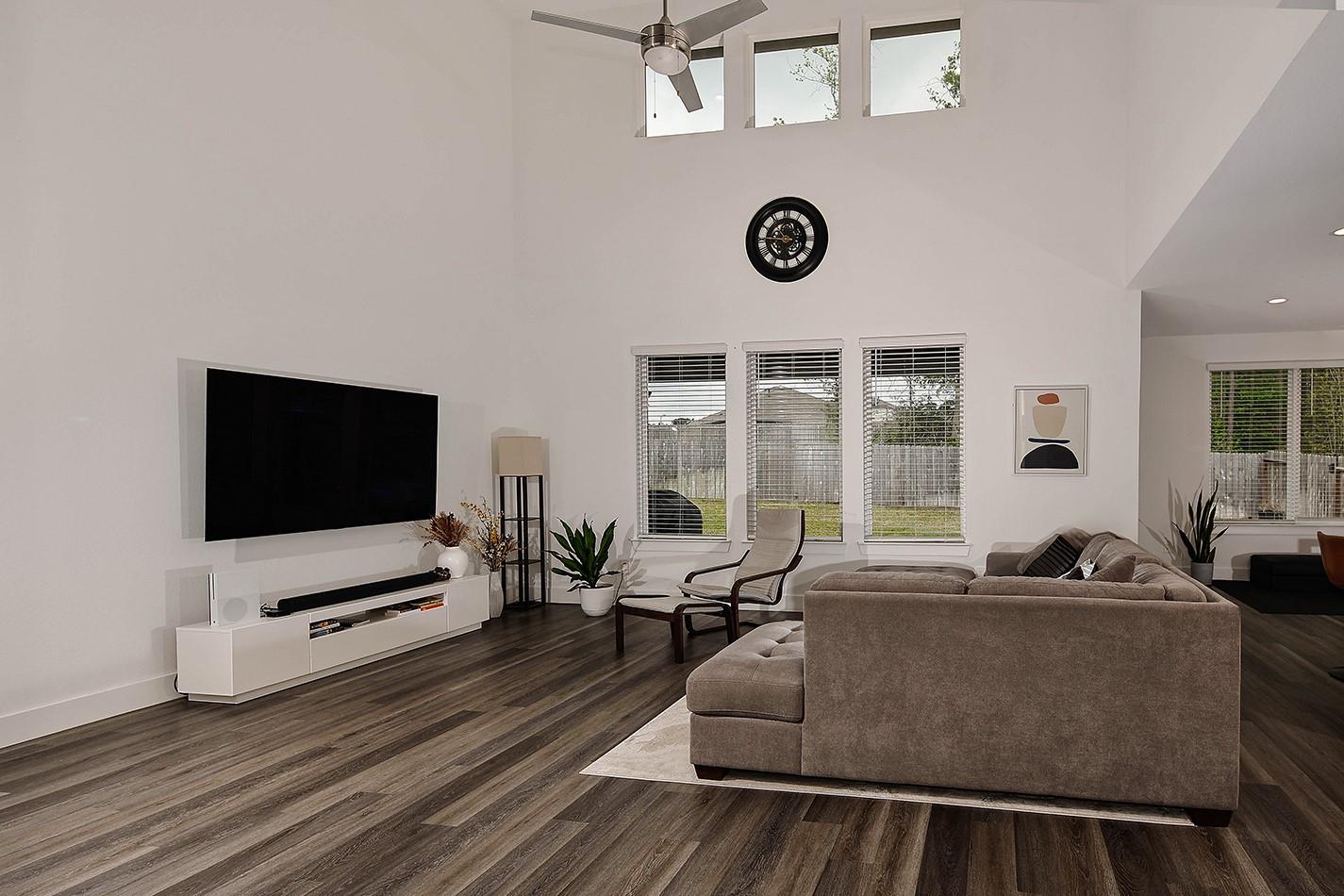 13769 Rising Sun Lane