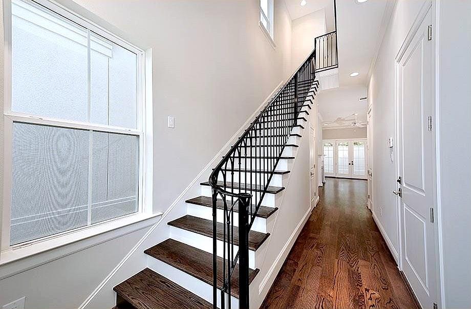 215 Willow Street