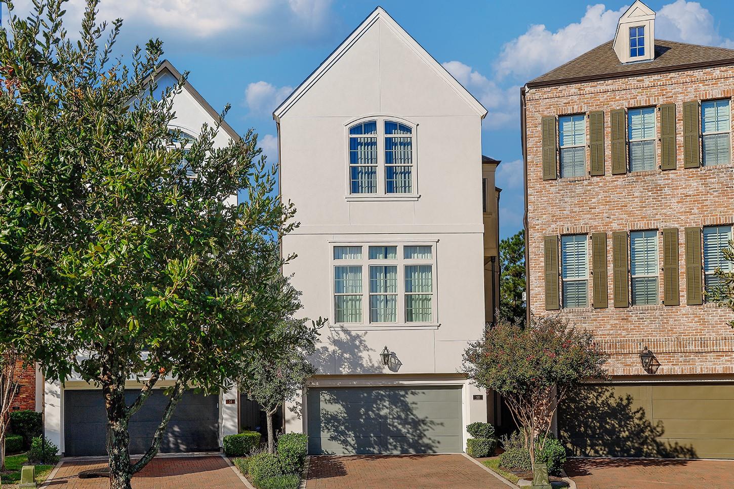 10 Wooded Park Place