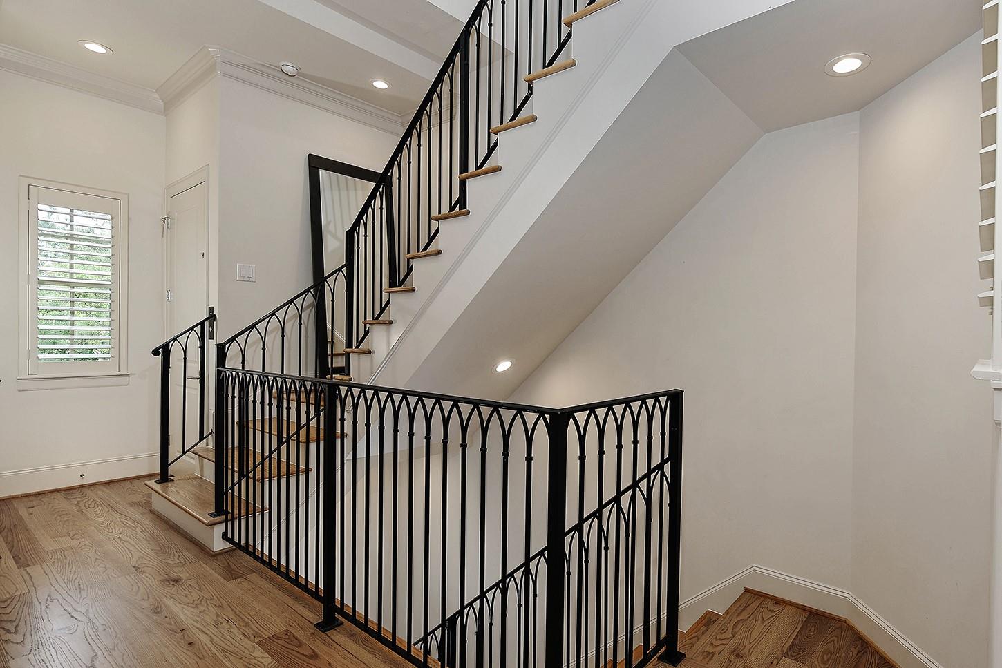 10 Wooded Park Place