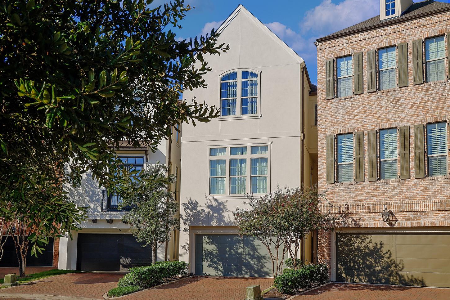 10 Wooded Park Place