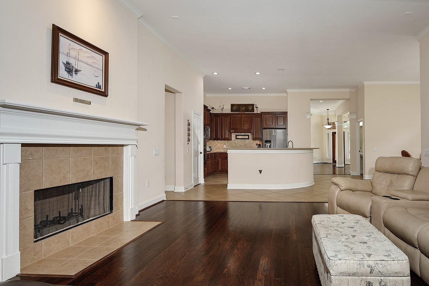 2 Bloomsbury Court