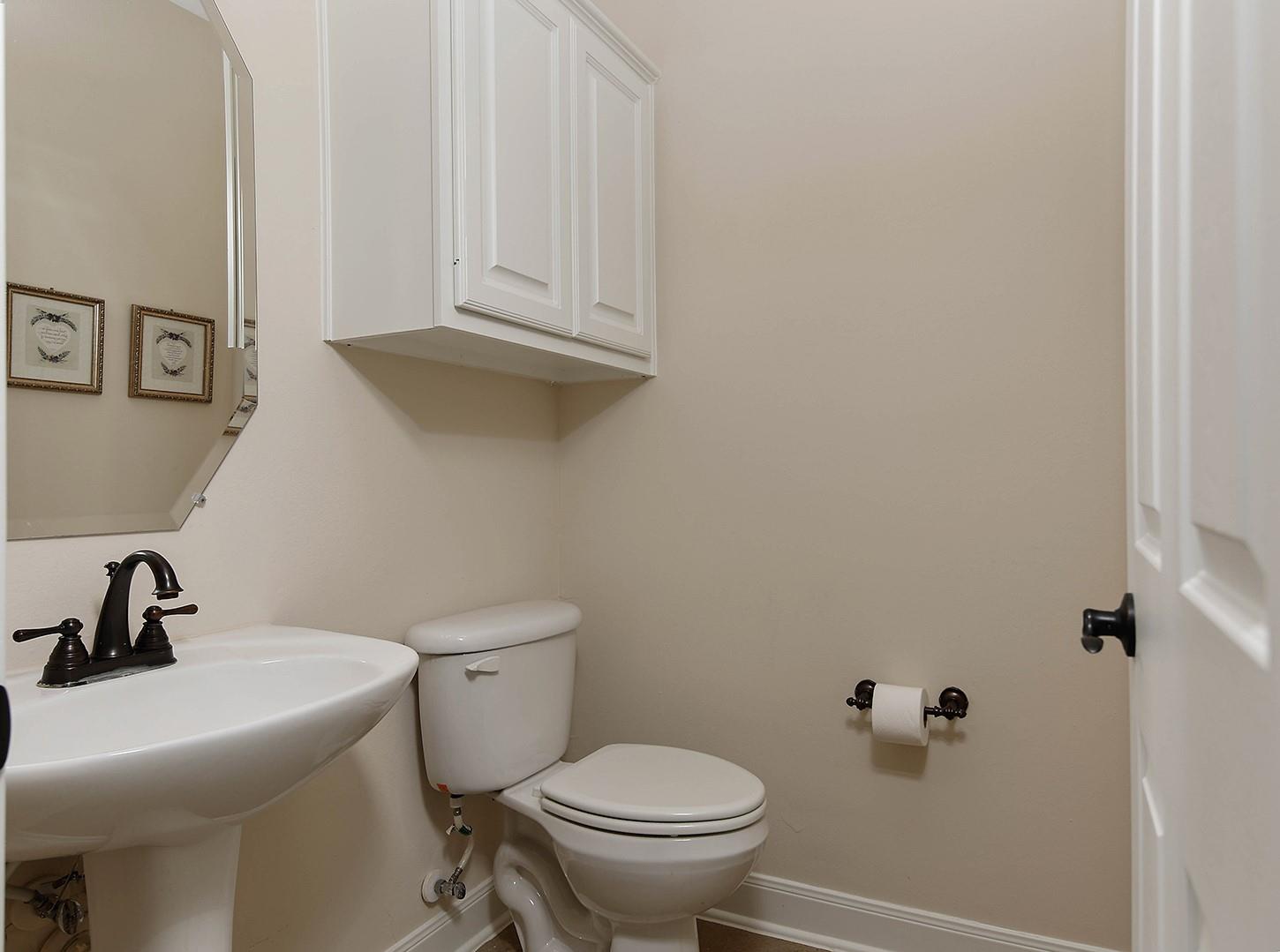 2 Bloomsbury Court