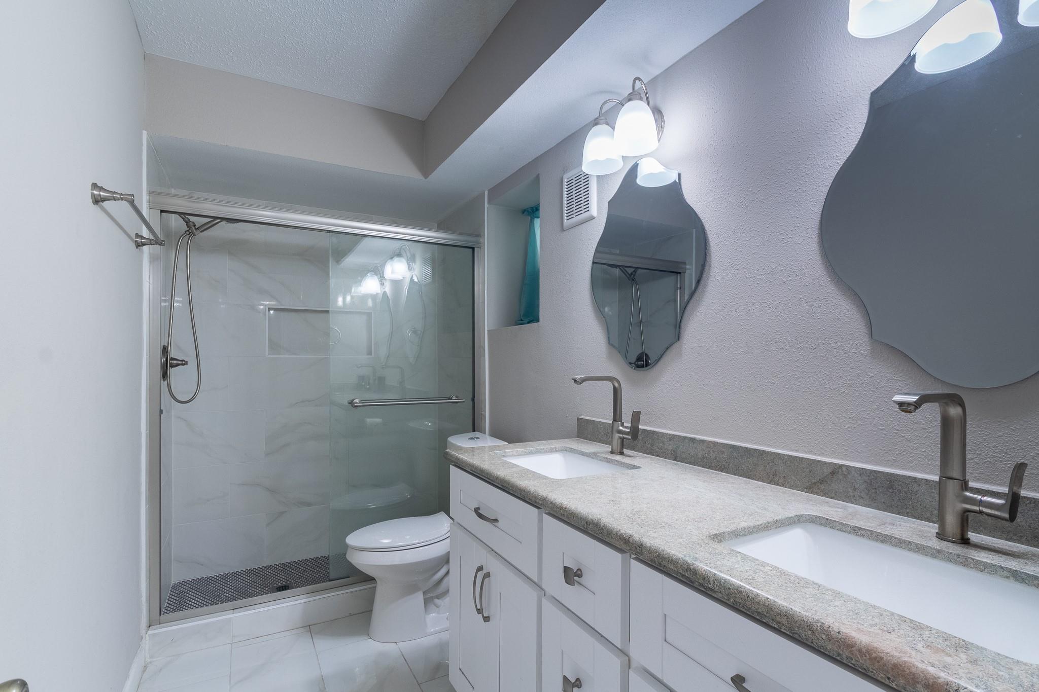 7900 Westheimer Road # 216