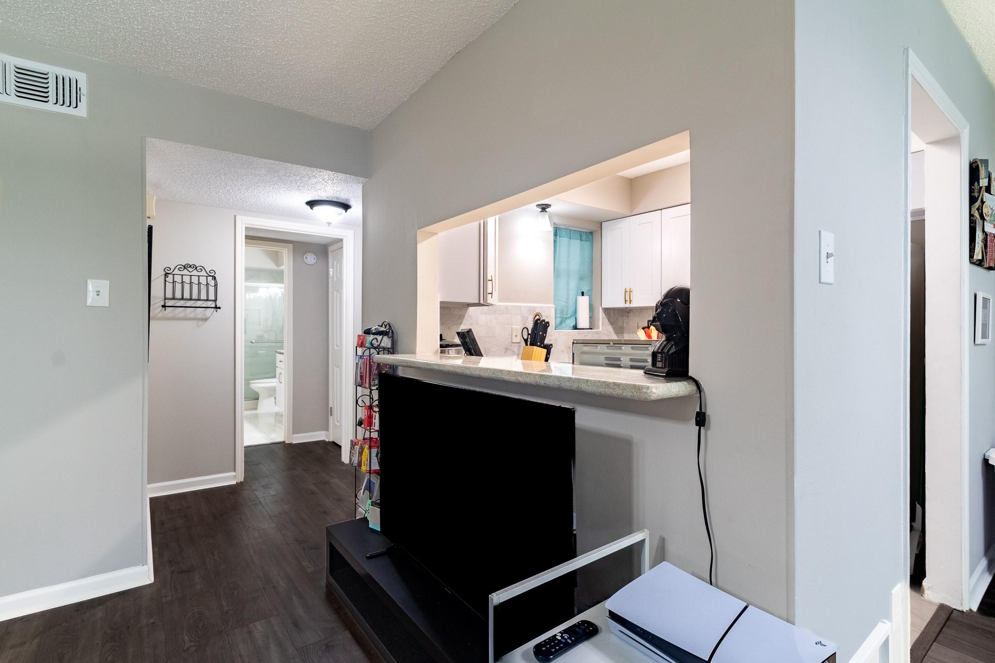 7900 Westheimer Road # 216