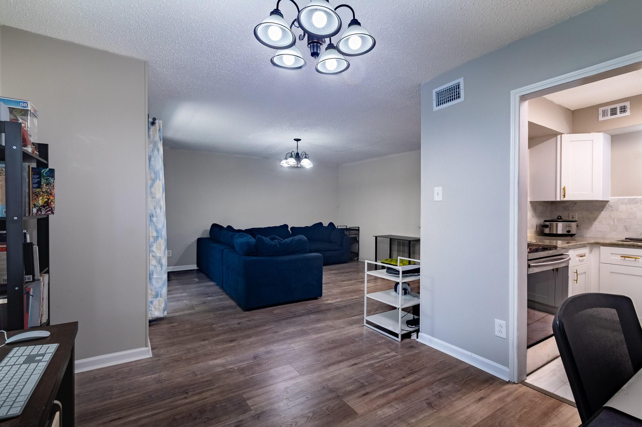 7900 Westheimer Road # 216