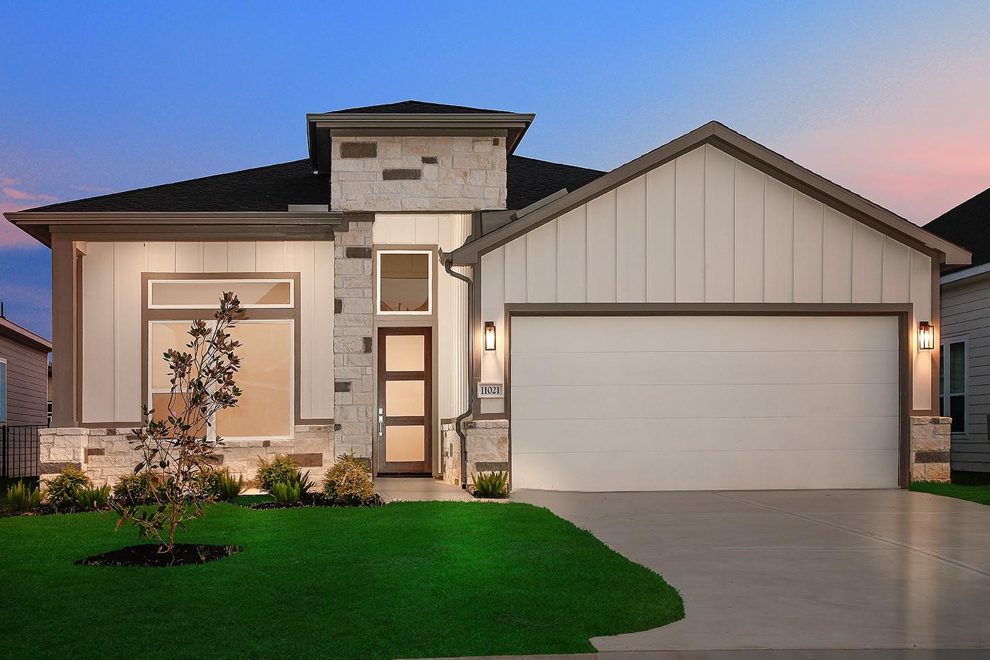 11021 N Lake Mist Lane