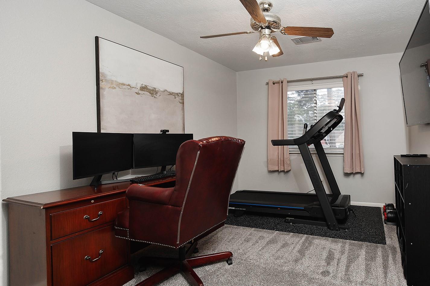 2619 Knollbrook Lane