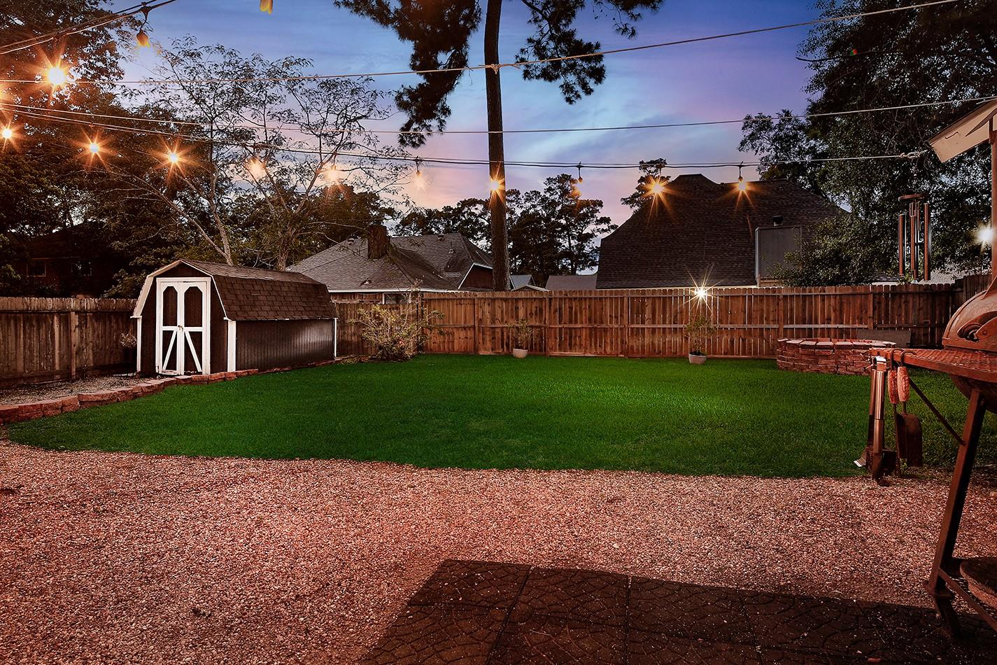 2619 Knollbrook Lane