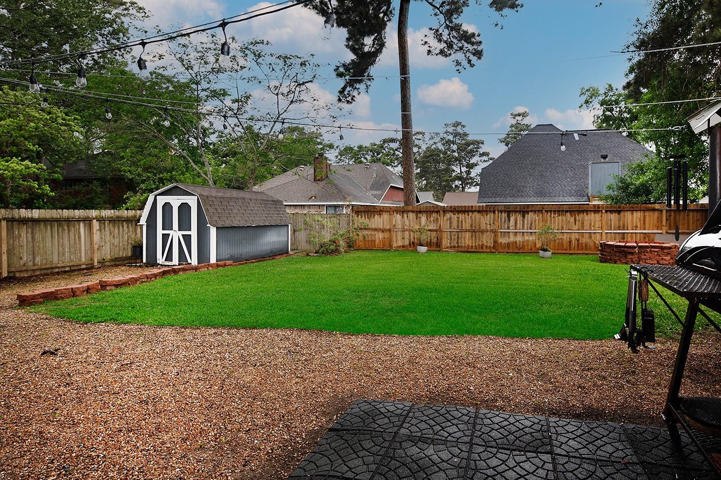 2619 Knollbrook Lane