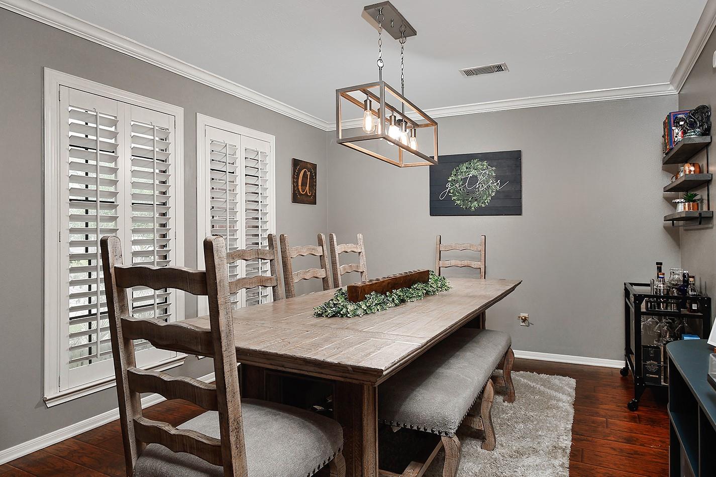 2619 Knollbrook Lane