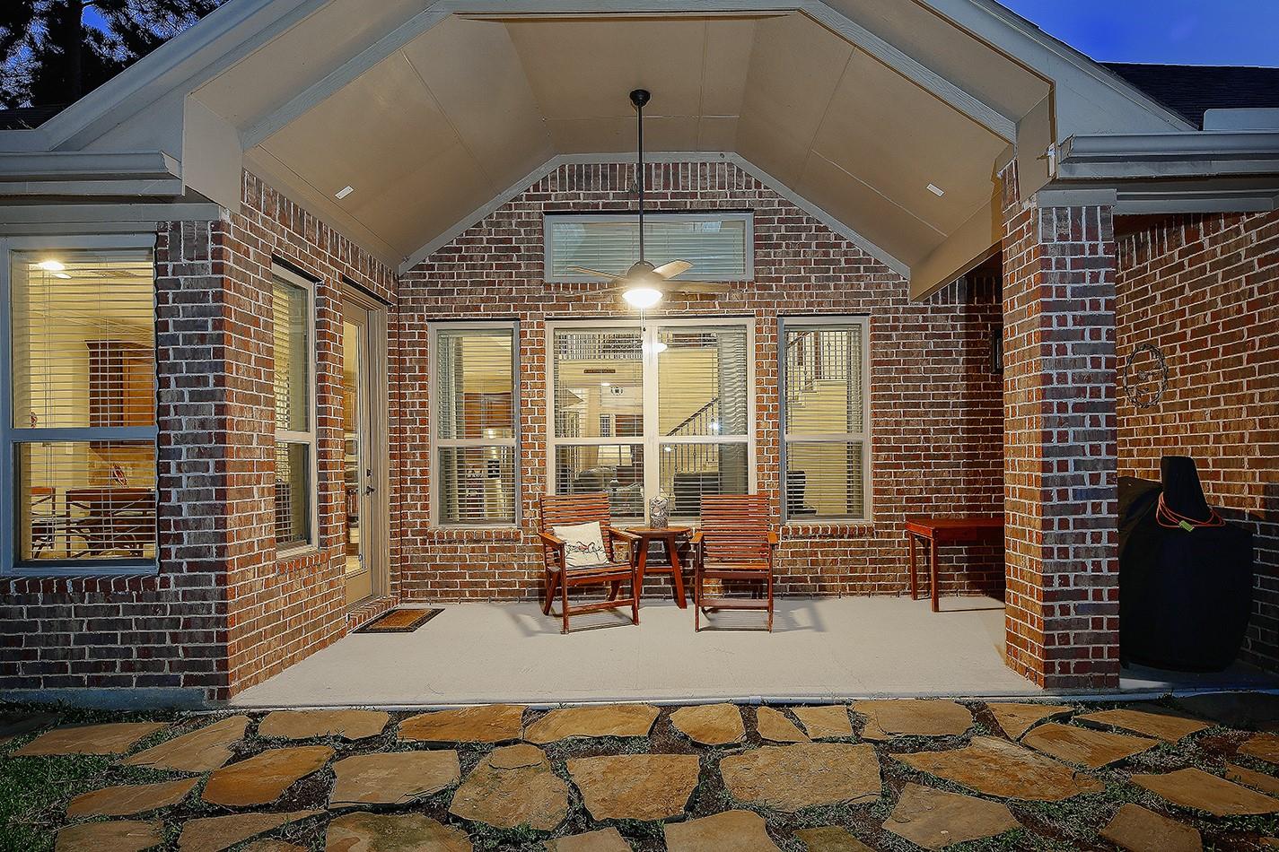 47 Canoe Bend Drive