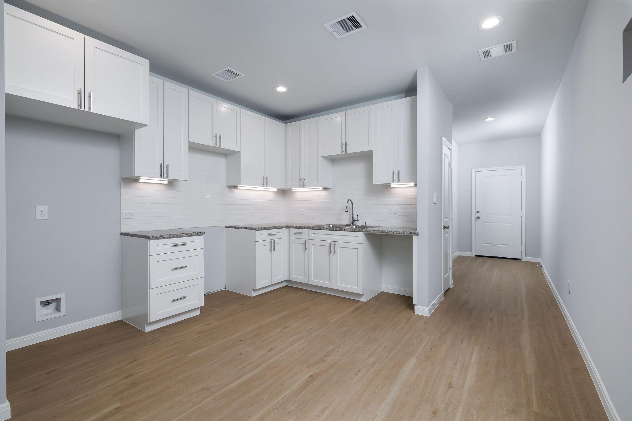 18830 Elegance Avenue