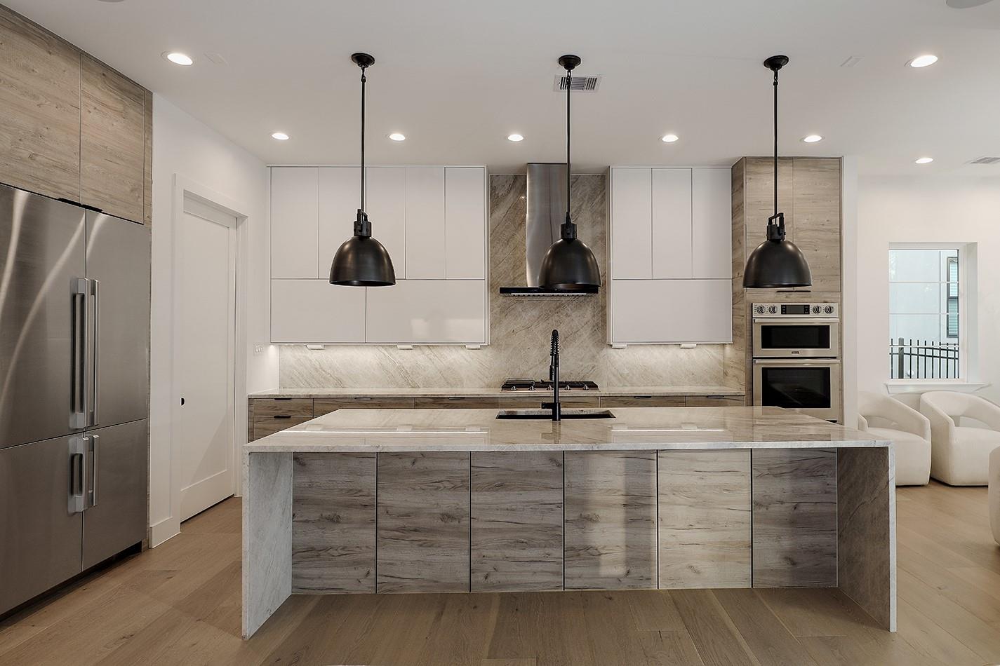 17819 S Blue Heron Circle