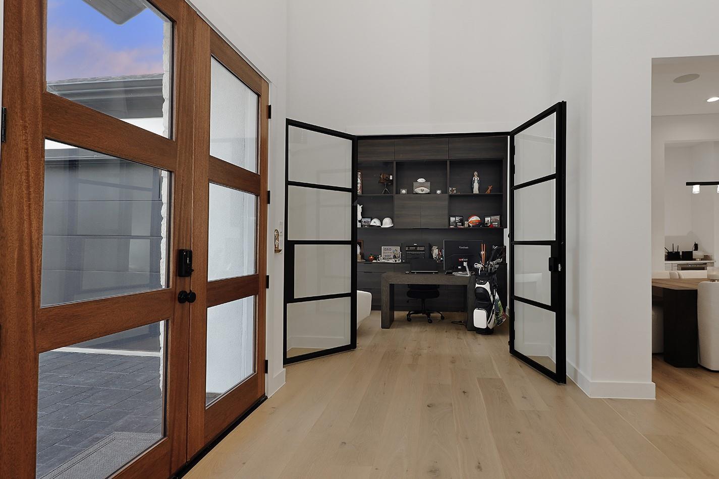 17819 S Blue Heron Circle